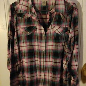 Wrangler pink and black flannel
